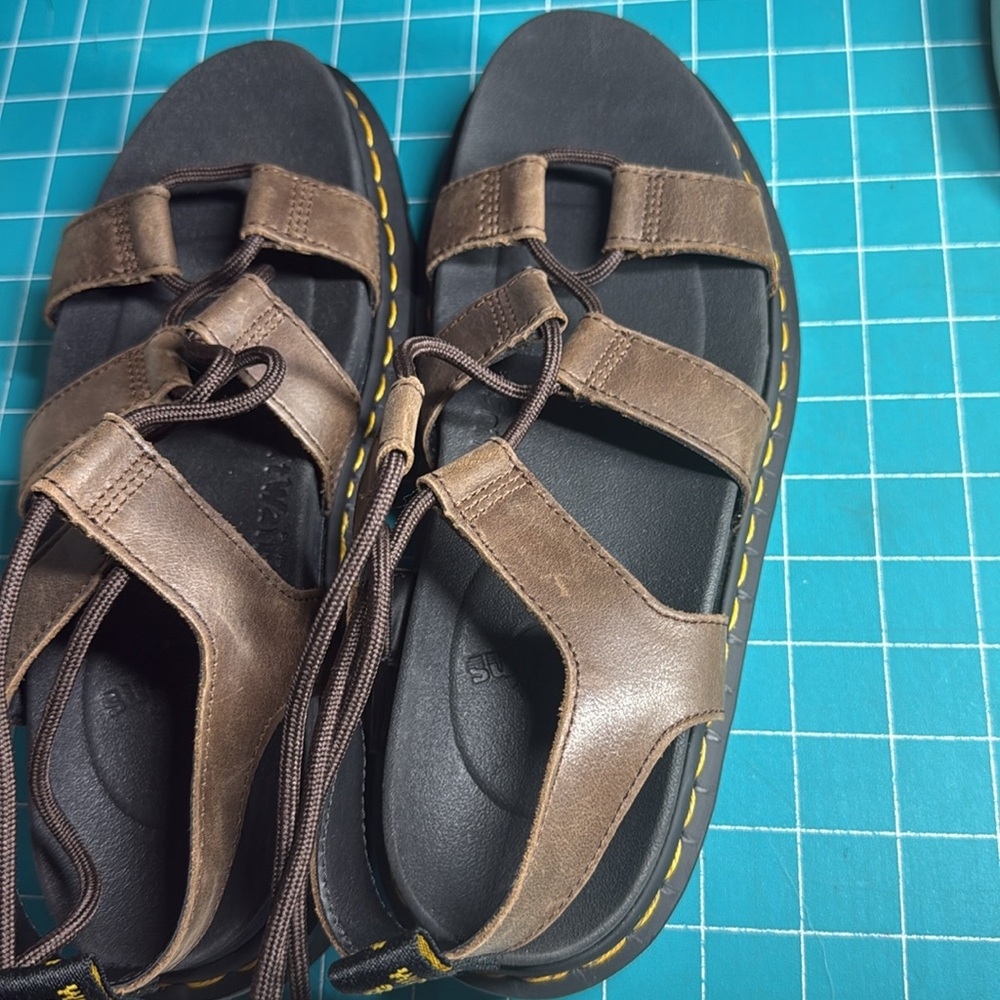 Dr. Martens Nartilla Flatform Sandals Soft Wair Comfortable Lace Up Boho Size 9 - Picture 5 of 11